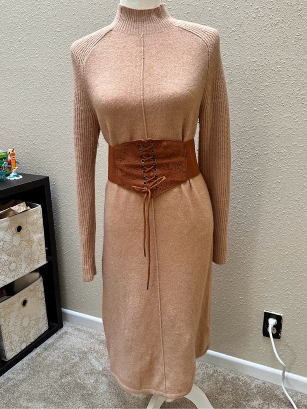 Banana Republic Merino Wool Blend Tan Camel Brown Long Midi Sweater Dress Long S